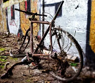 ترجمه فارسی داستان های ترکی دوچرخه پوسیده